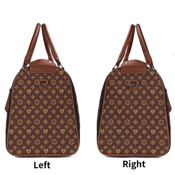 Bolso de viaje plegable en piel PU con estampado floral en marrón y dorado, mostrando compartimentos internos y cremalleras metálicas.