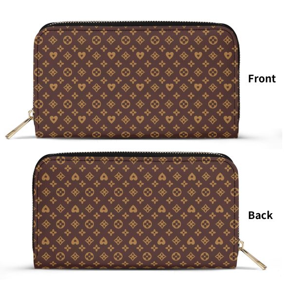 Cartera Monograma Chic en piel sintética con patrón elegante marrón oscuro y dorado.