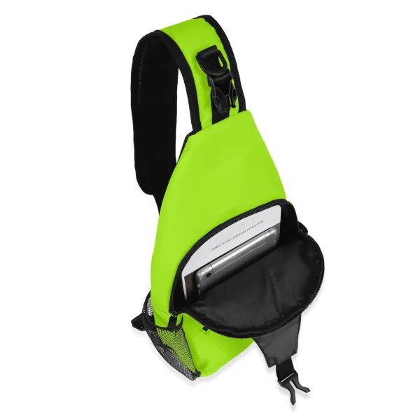 Imagen de la Mochila Neón Activa, una bandolera de diseño urbano en vibrante color verde neón, con bolsillos laterales de malla, compartimento frontal con cremallera y correa ajustable para un ajuste ergonómico y cómodo.