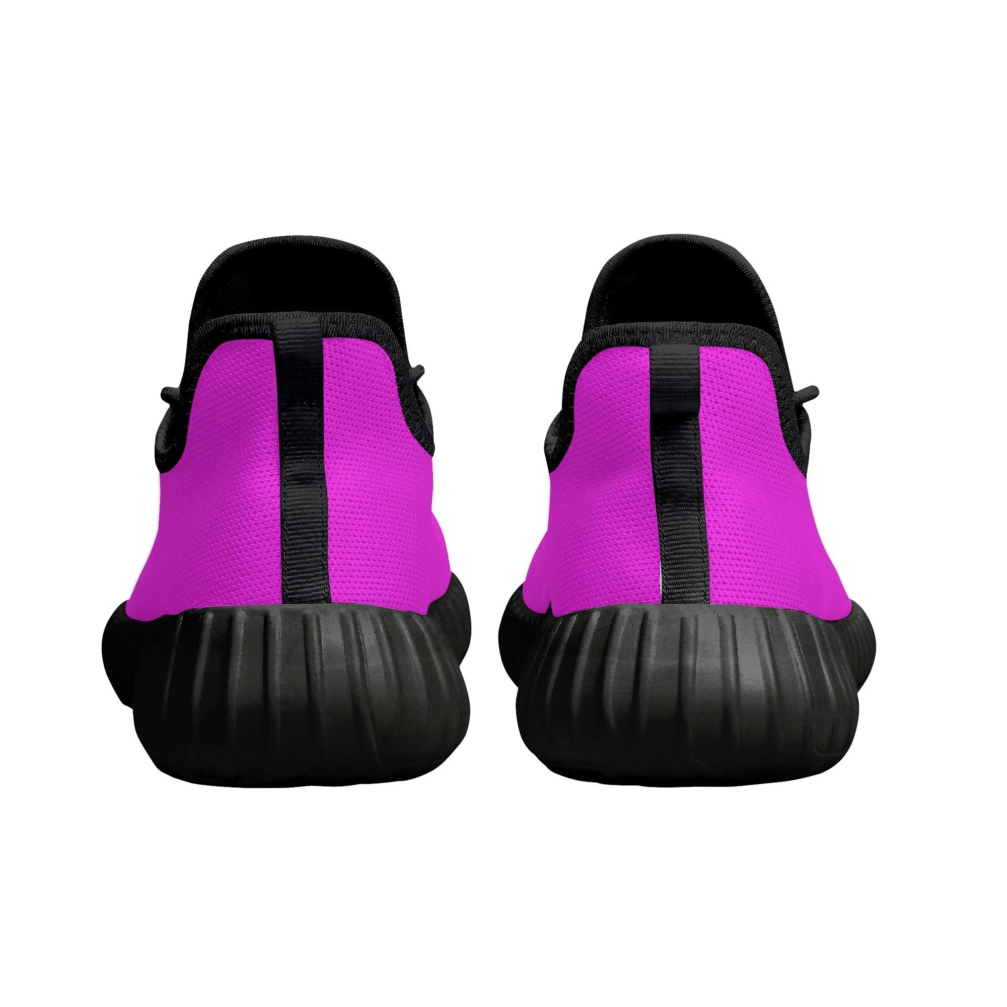 Zapatillas Fucsia Dynamic, calzado deportivo transpirable con suela flexible y diseño vibrante en color magenta.