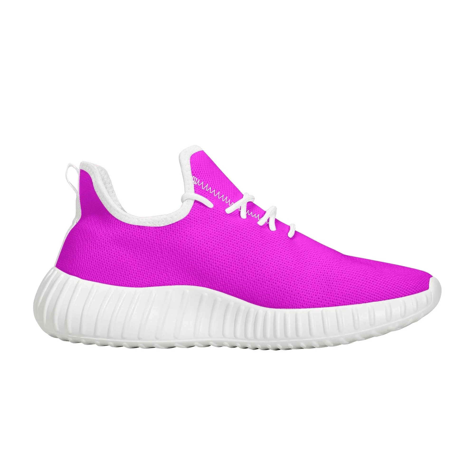 Zapatillas Fucsia Dynamic, calzado deportivo transpirable con suela flexible y diseño vibrante en color magenta.