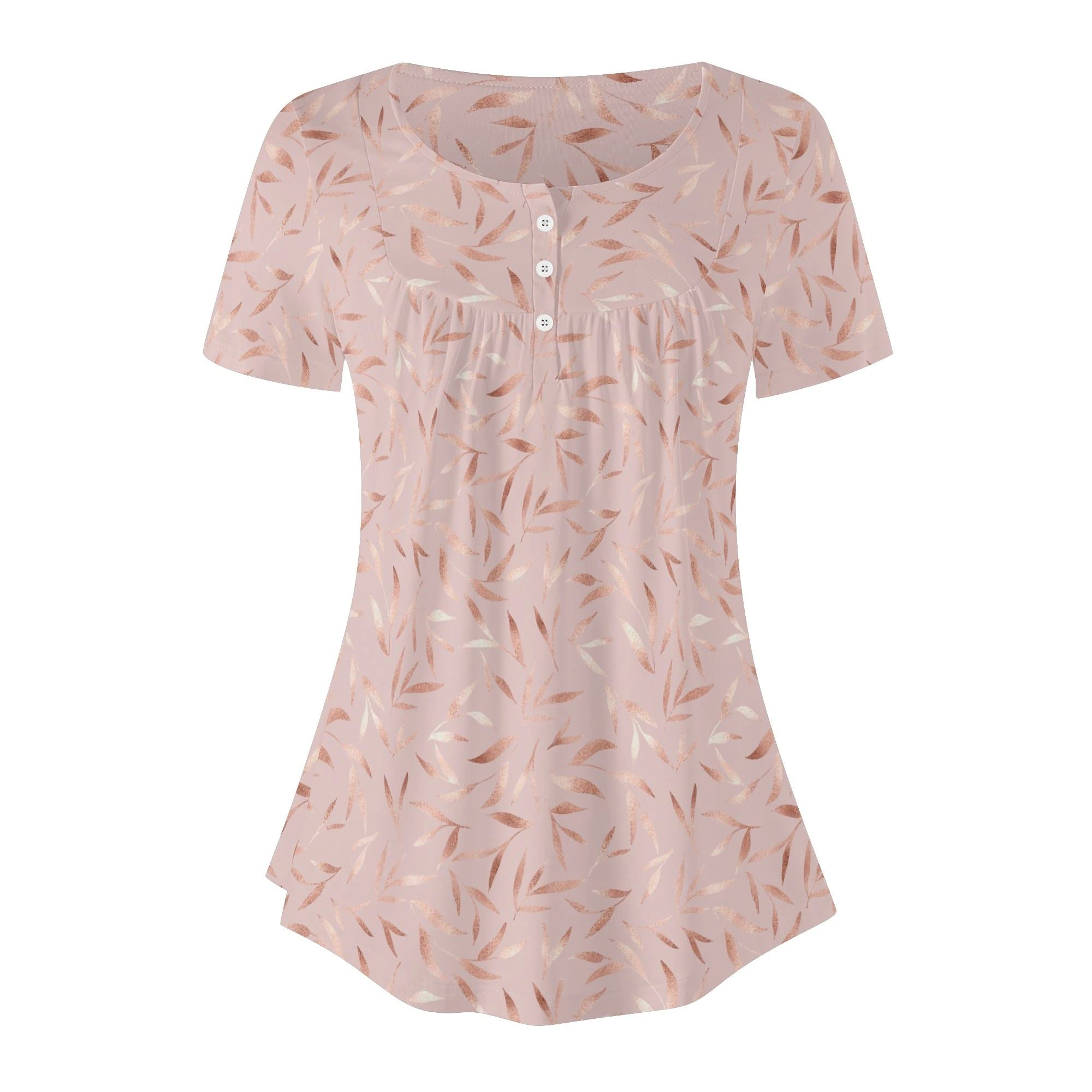 Blusa holgada de manga corta para mujer con diseño floral en tonos metálicos de rosa dorado sobre fondo rosa claro, cuello redondo y botones decorativos.