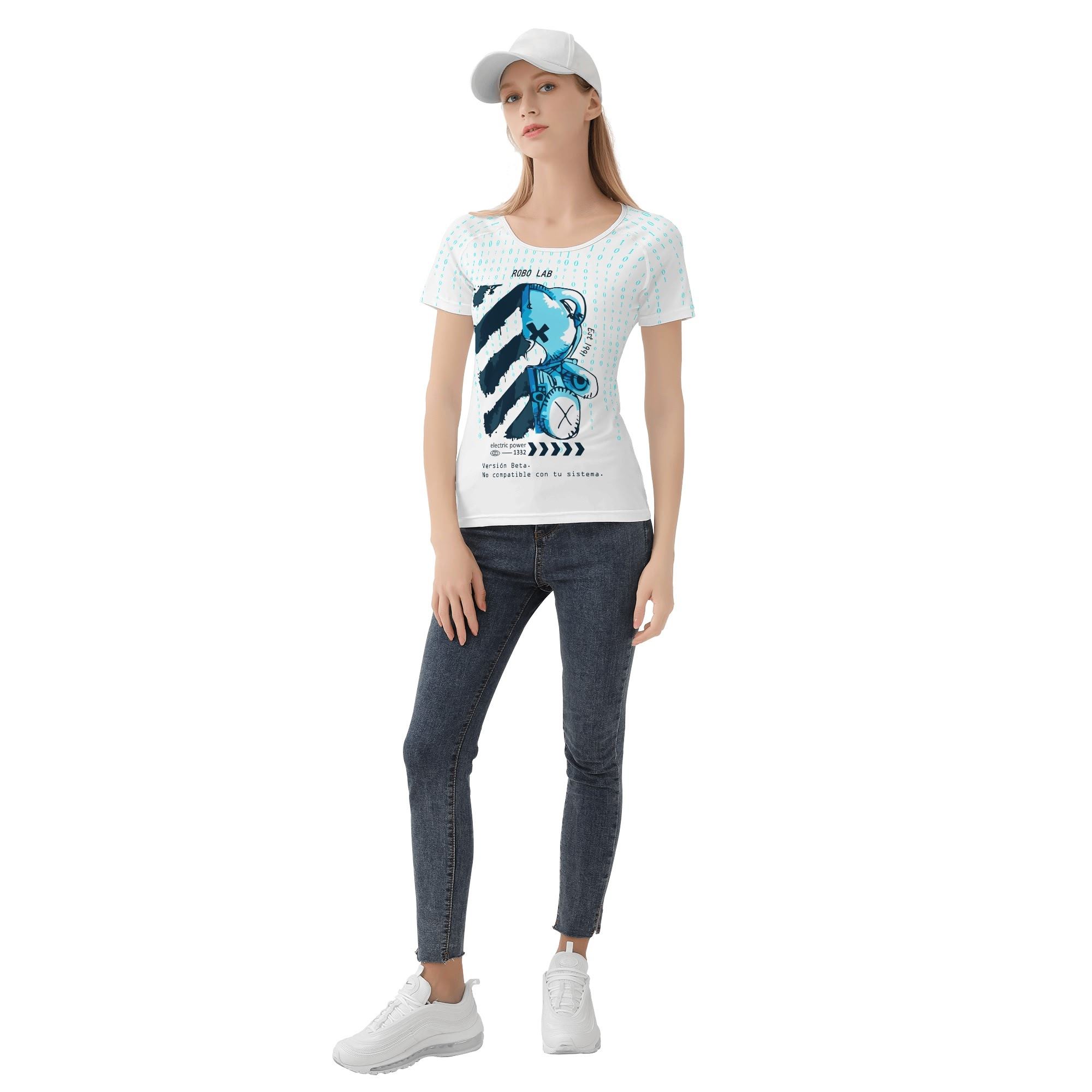 Camiseta técnica de mujer con estampado integral de robot glitch y fondo de código binario