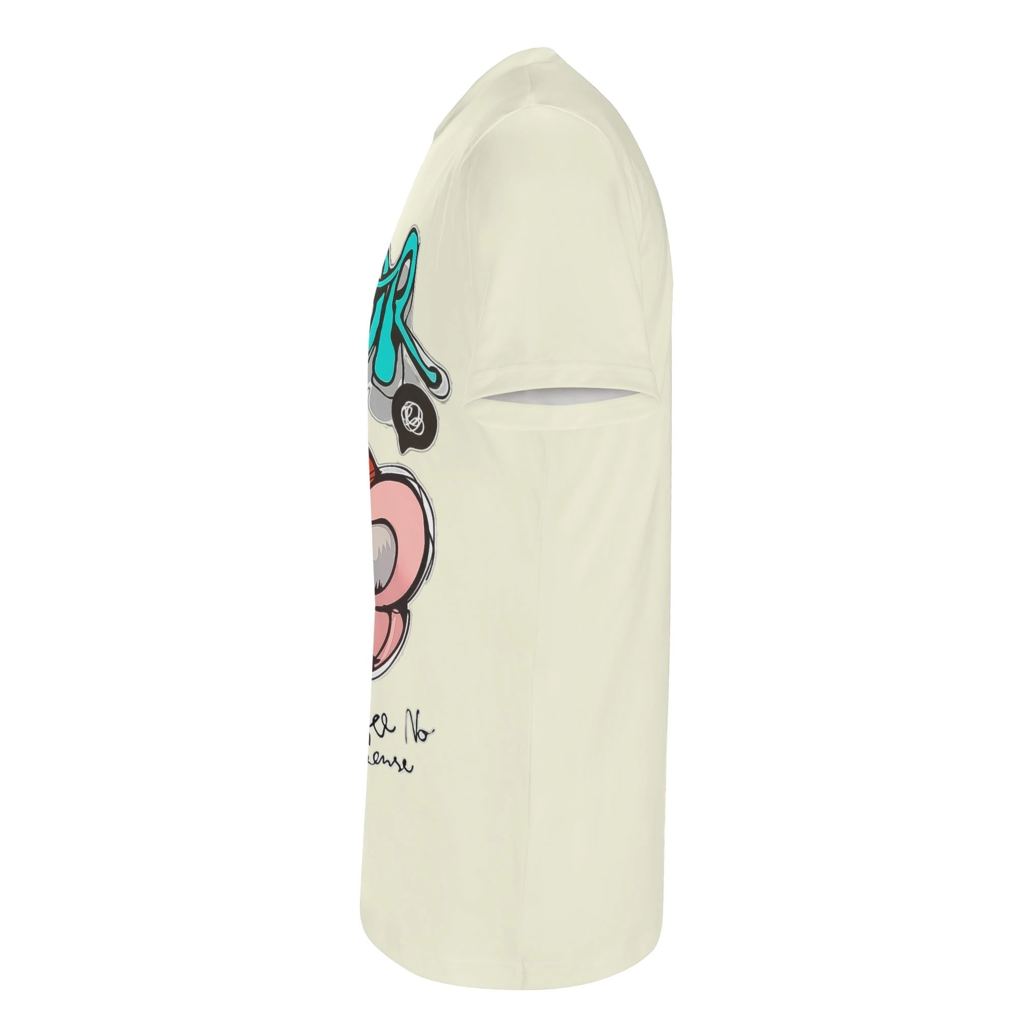 Camiseta unisex color vainilla con diseño "Sense of Humor Boy" en impresión all-over.
