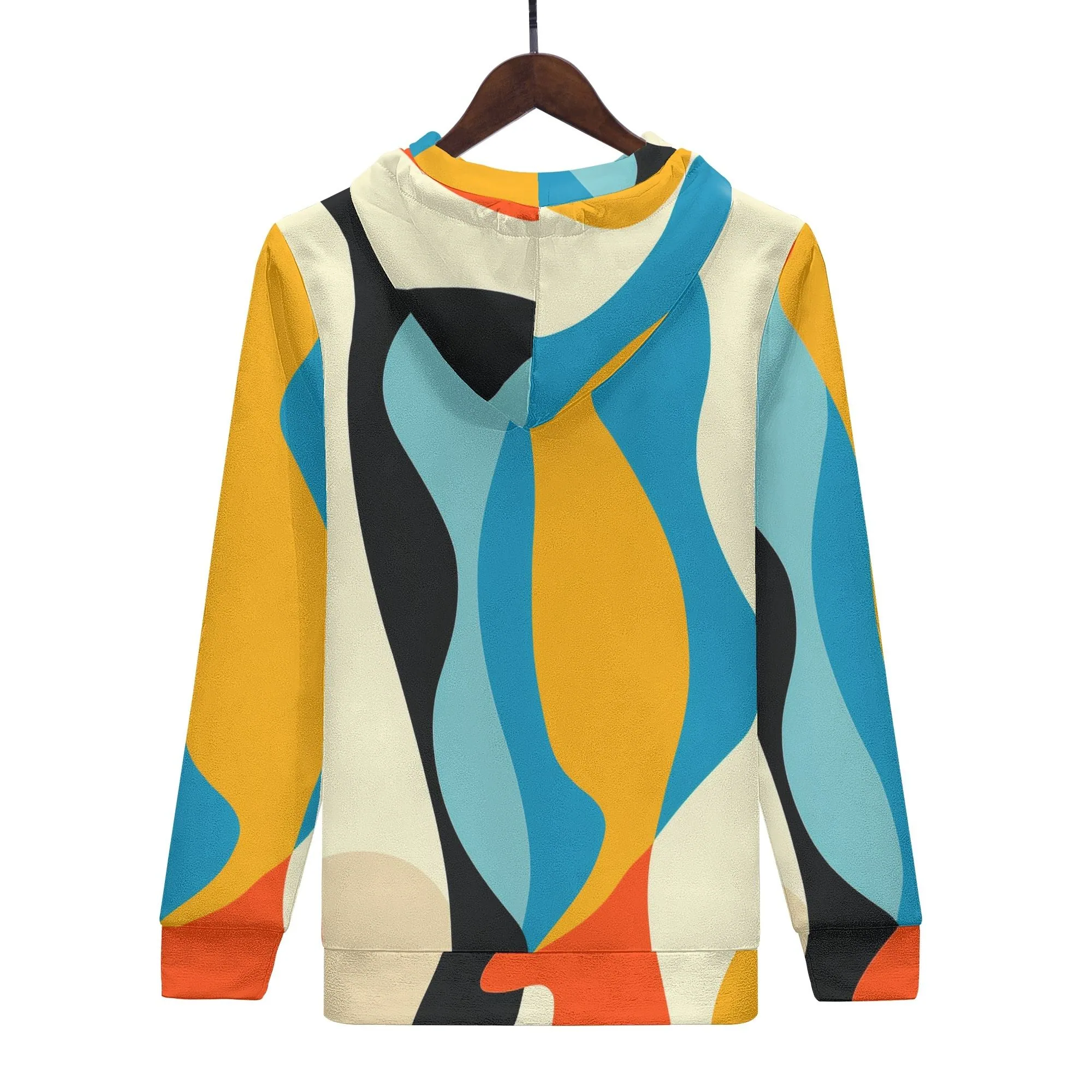 Vista frontal de la sudadera "Energía Urbana" con diseño all over print.