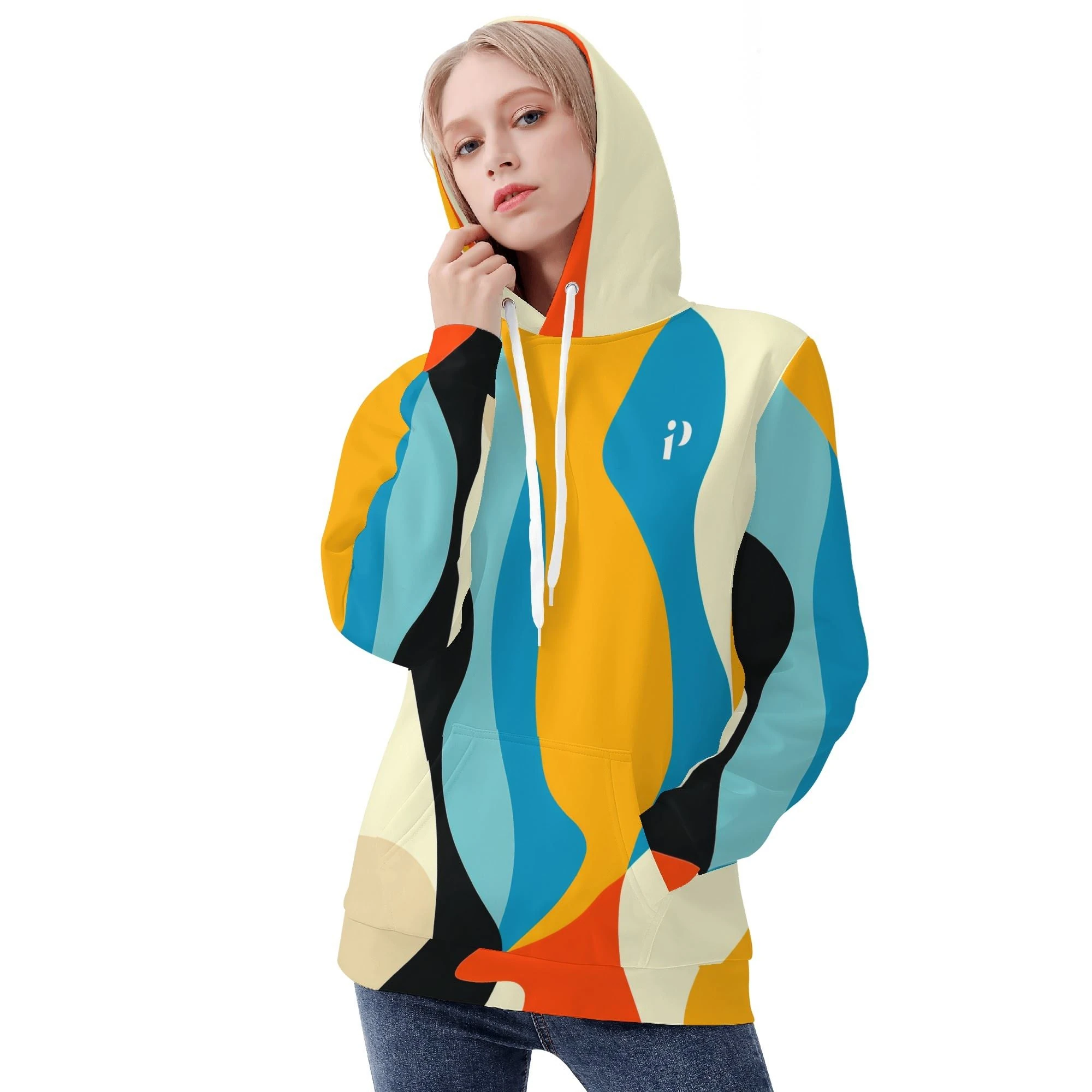 Vista frontal y trasera de la sudadera para mujer “Oleada Cálida” con diseño artístico all-over en tonos cálidos, capucha con cordón blanco y ajuste moderno.